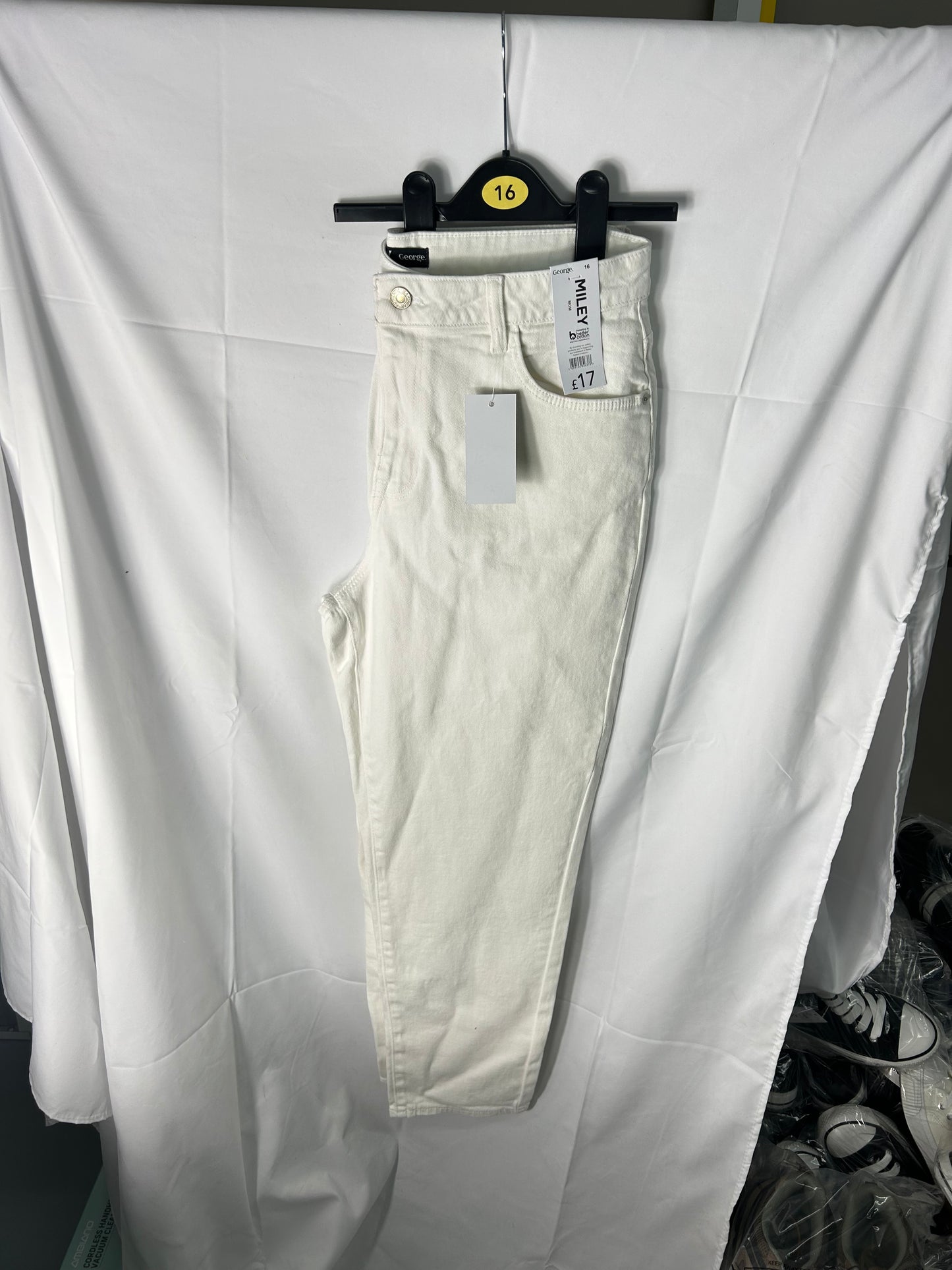 Ladies size 16 - white mom jeans George@Asda