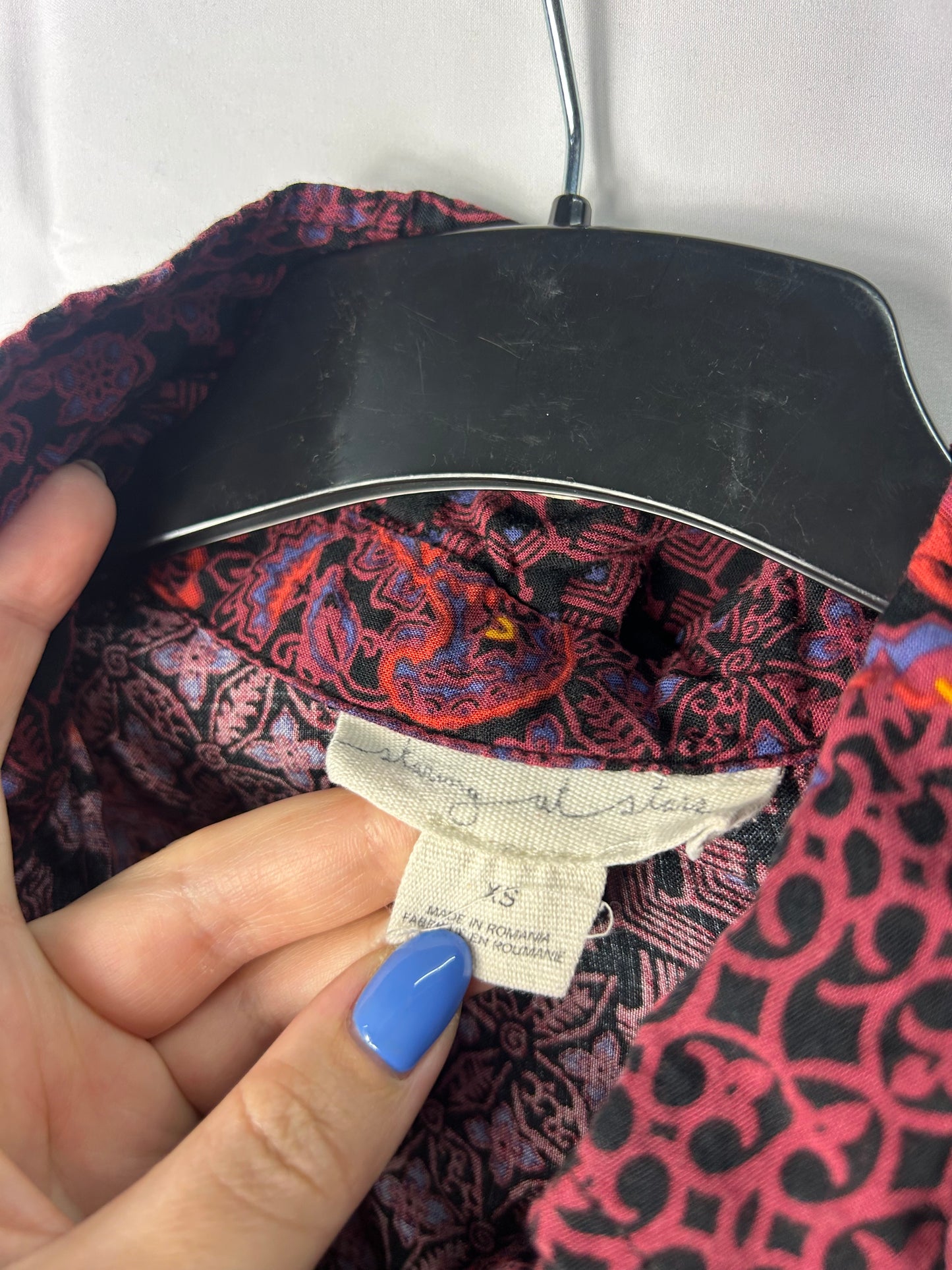 Ladies size XS - Red patterned shirt  “Staring at stars”