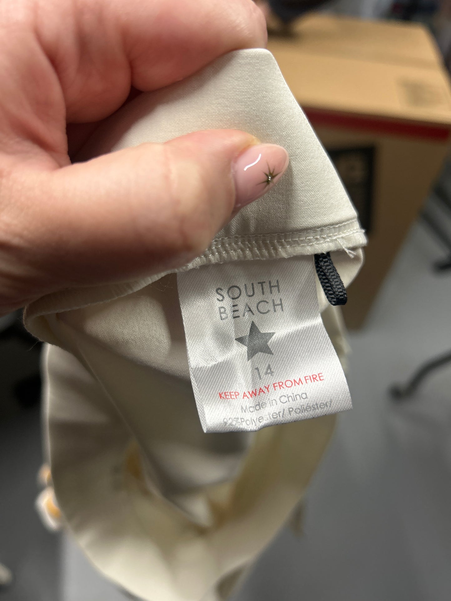 Sports Size 14 White Tennis Skirt Yellow and White