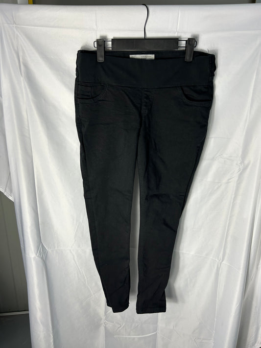 Maternity size 10 - Topshop ‘Jamie’ Black Jeans