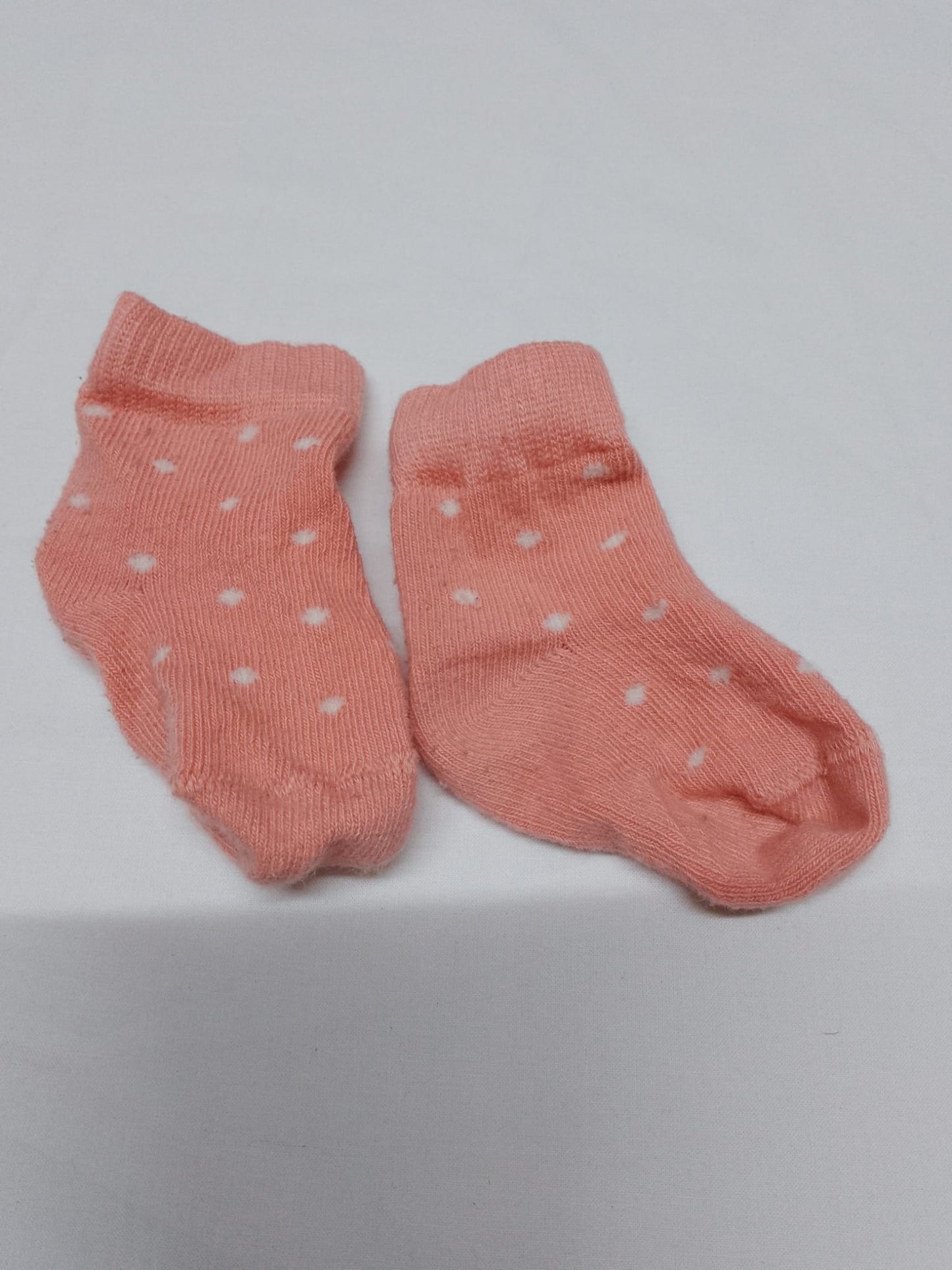 Baby 0-6 months orange socks