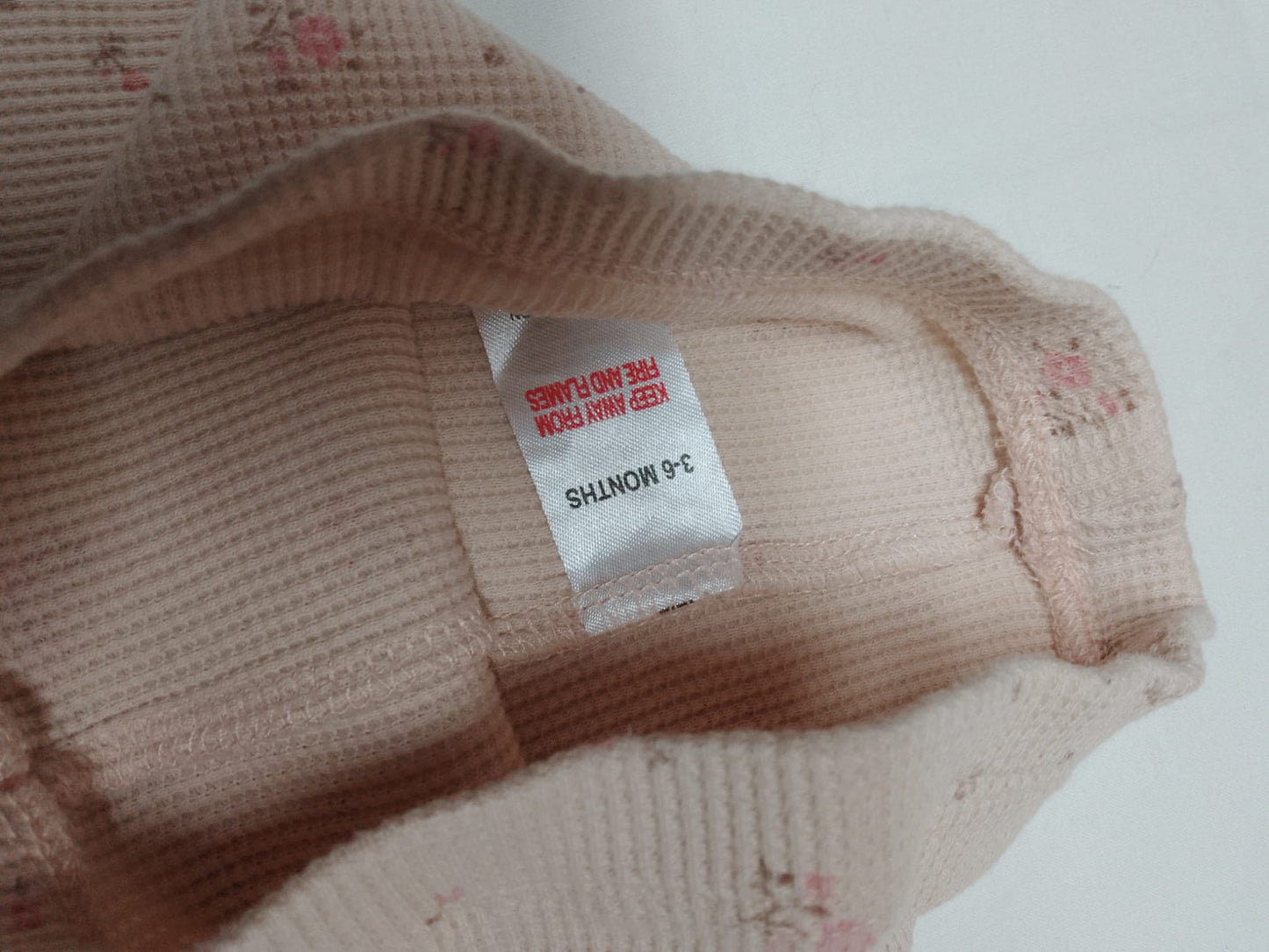 Baby 3-6 months pink flowery leggings