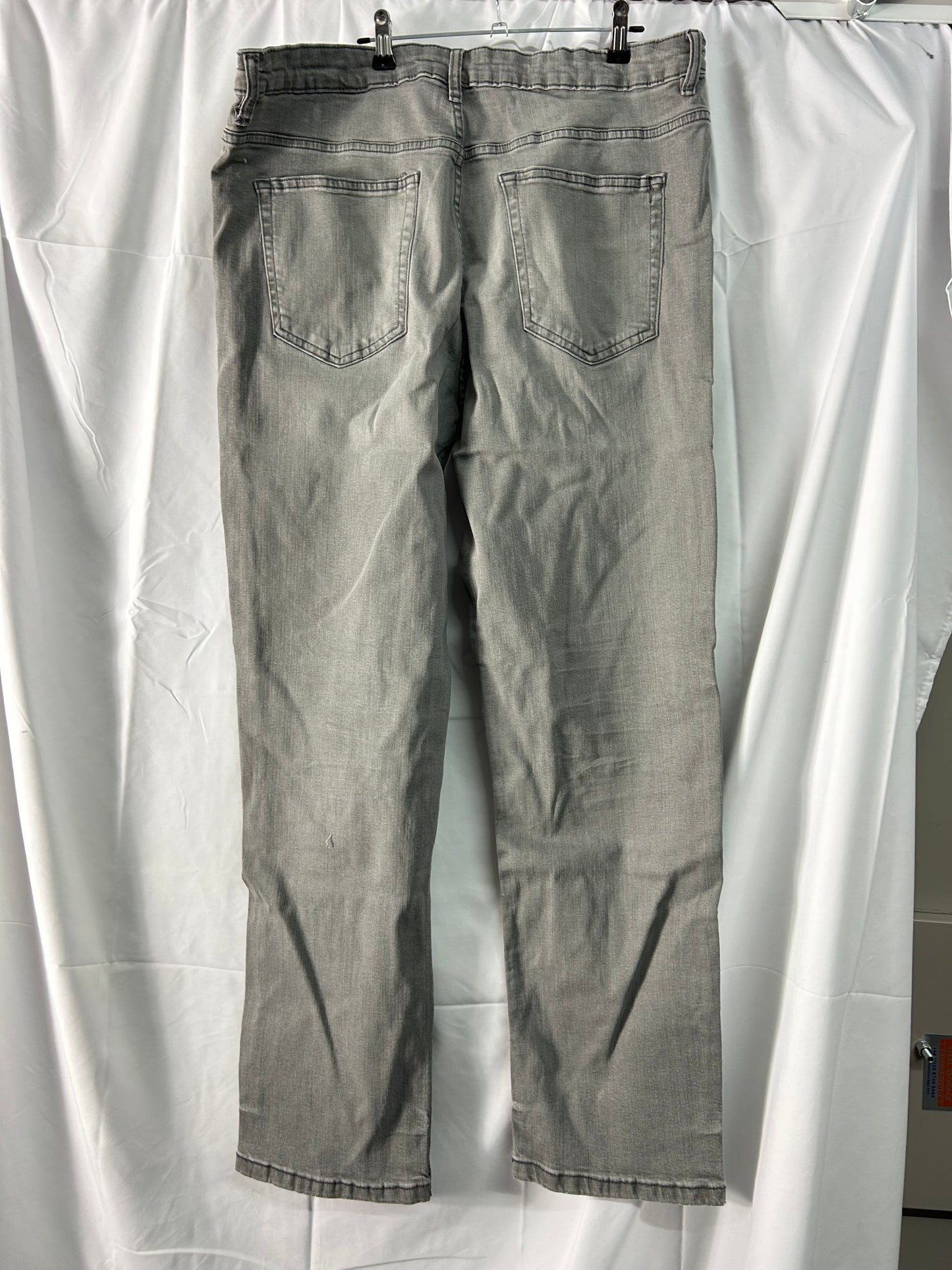 Men’s George@Asda grey loose jeans - size 40 inch waist x 32 inch waist -George@Asda