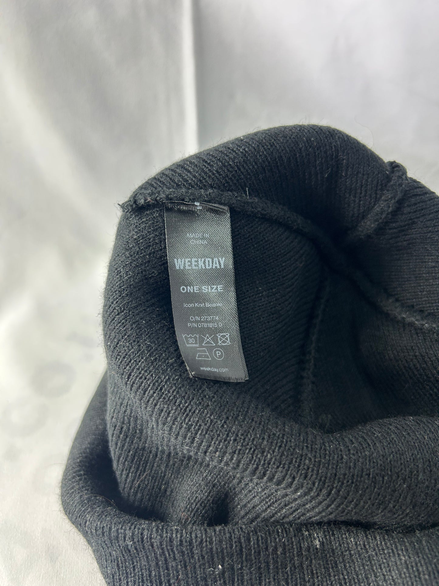 Men’s black beanie - Weekday