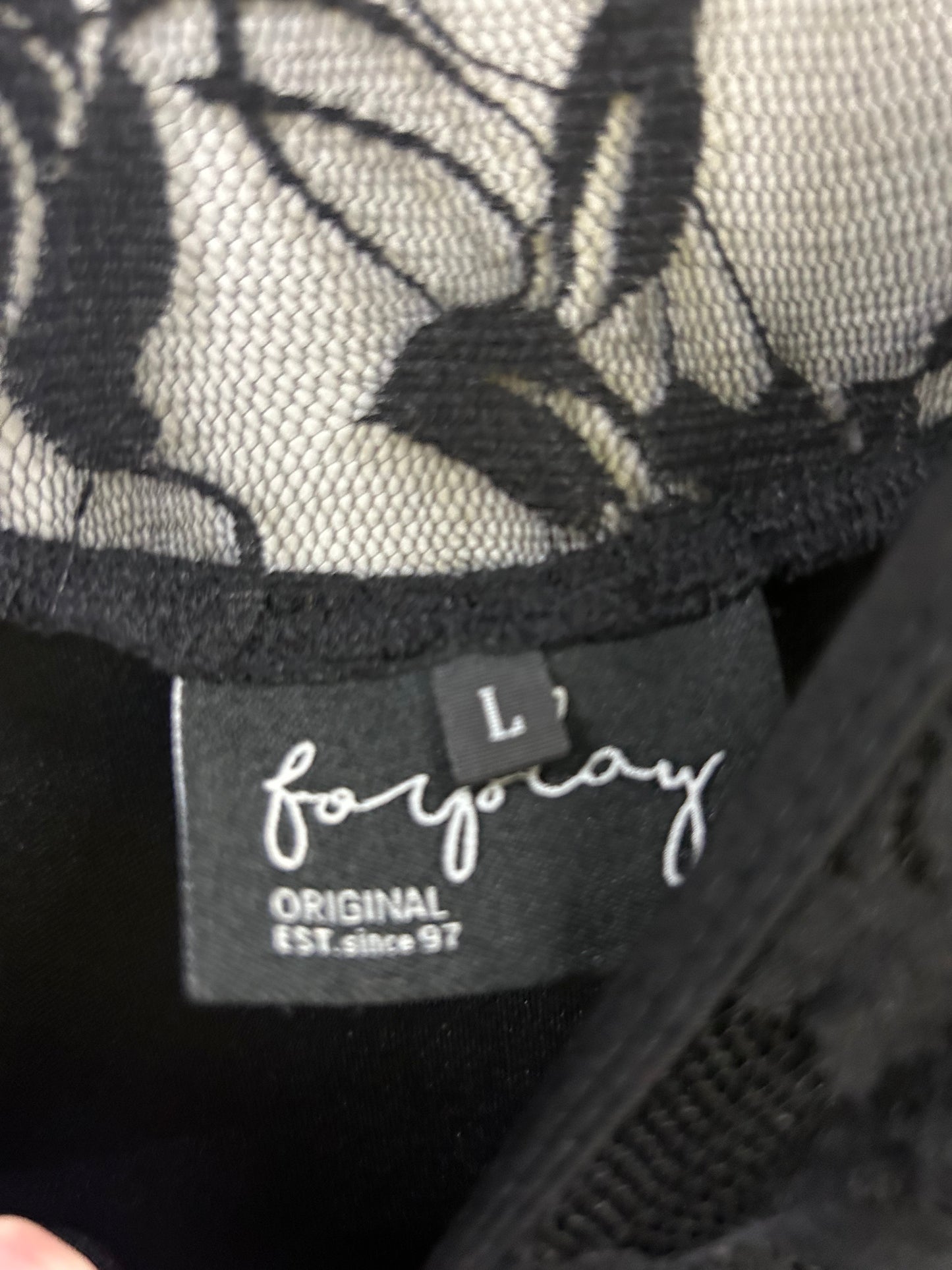 Ladies Size Large - 14 Plain Black Lace Dress