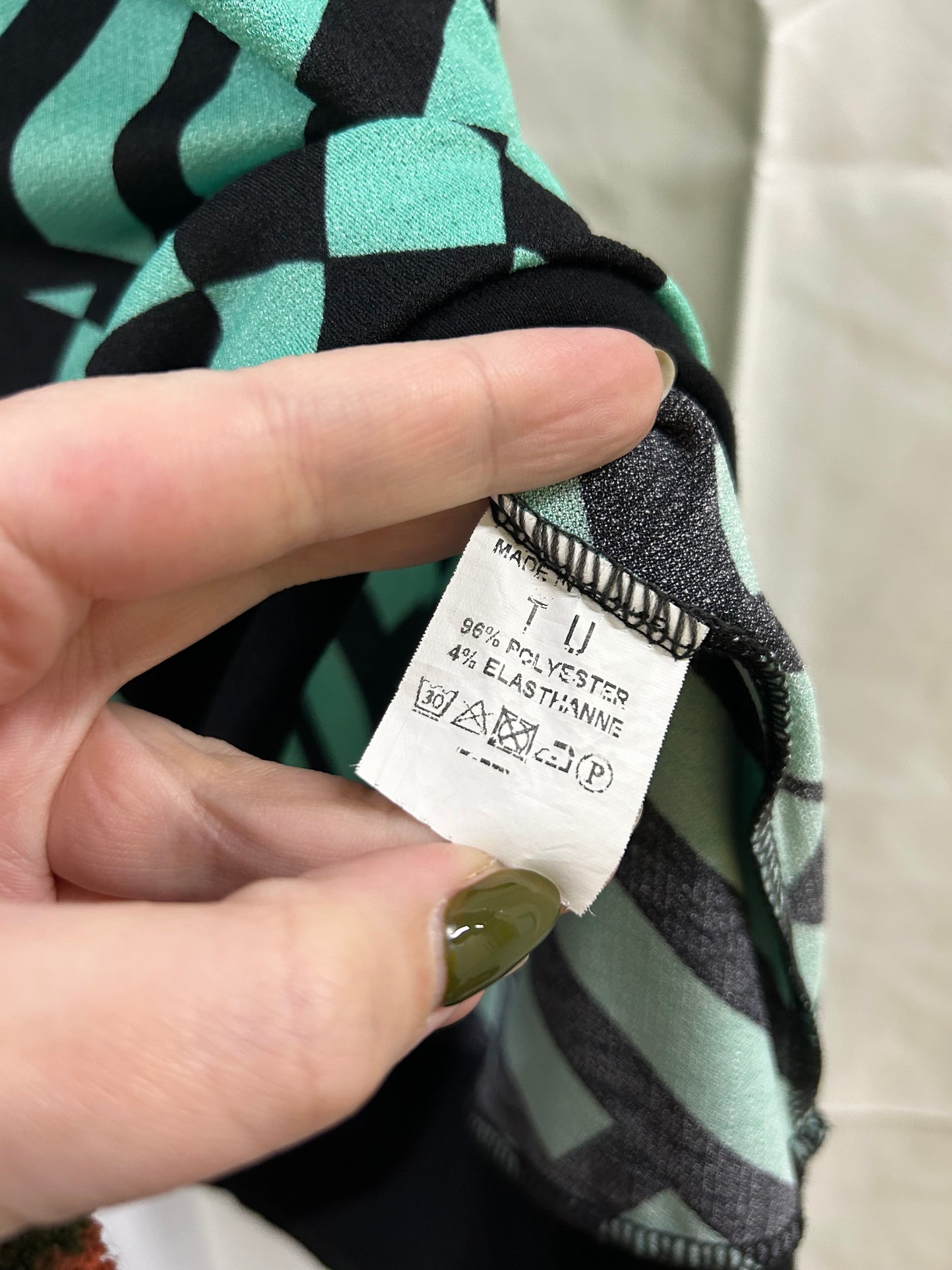 Ladies Size 10 Black and Mint Print Dress