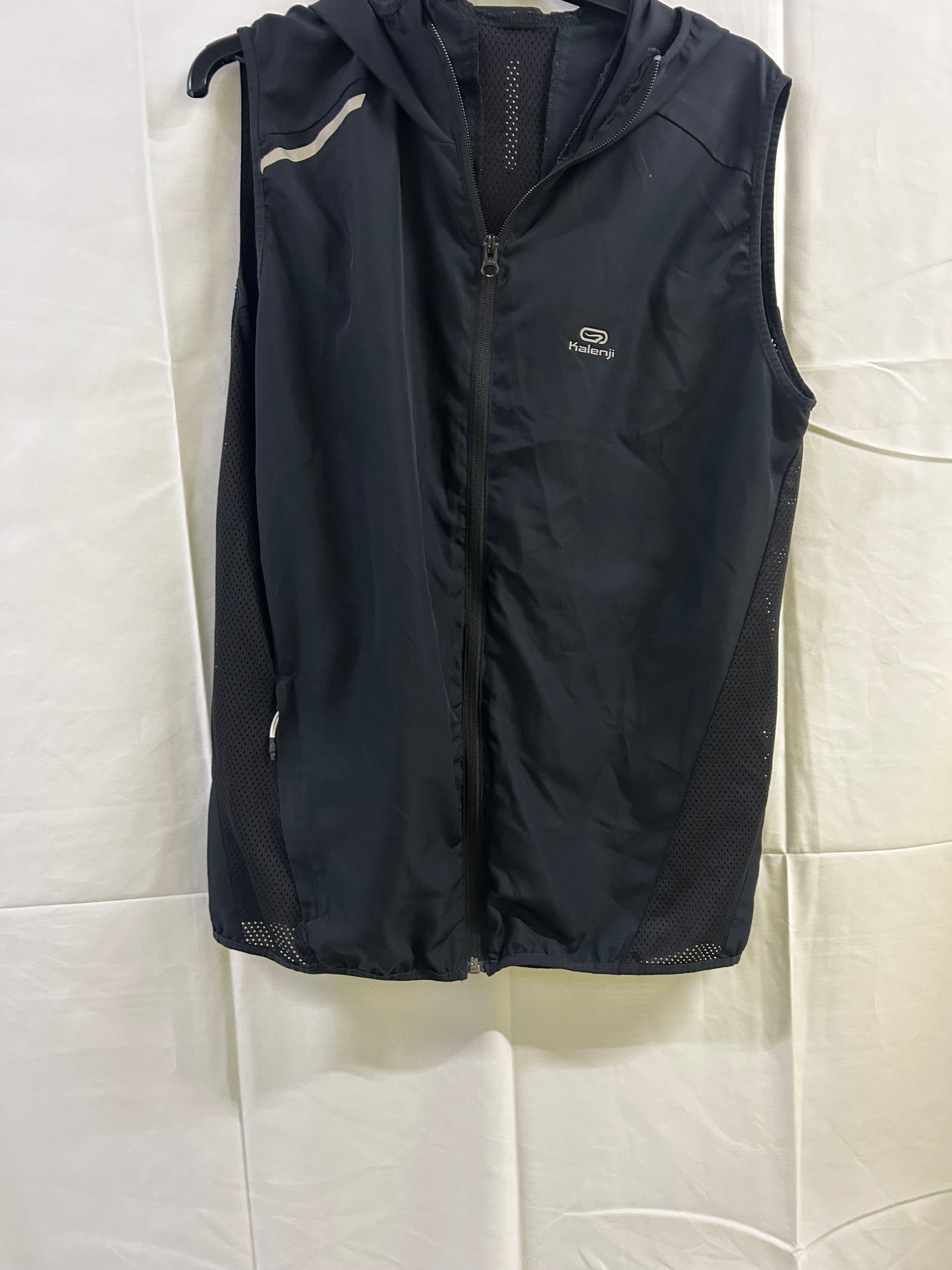 Sports Size 16 Kalenji Sleeveless Black Run Top