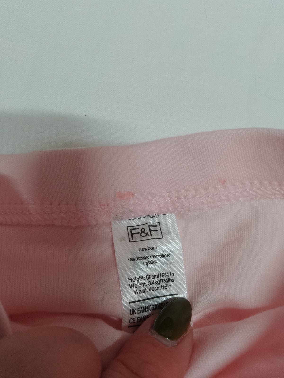 Baby 0 months - newborn - pale pink leggings with roses