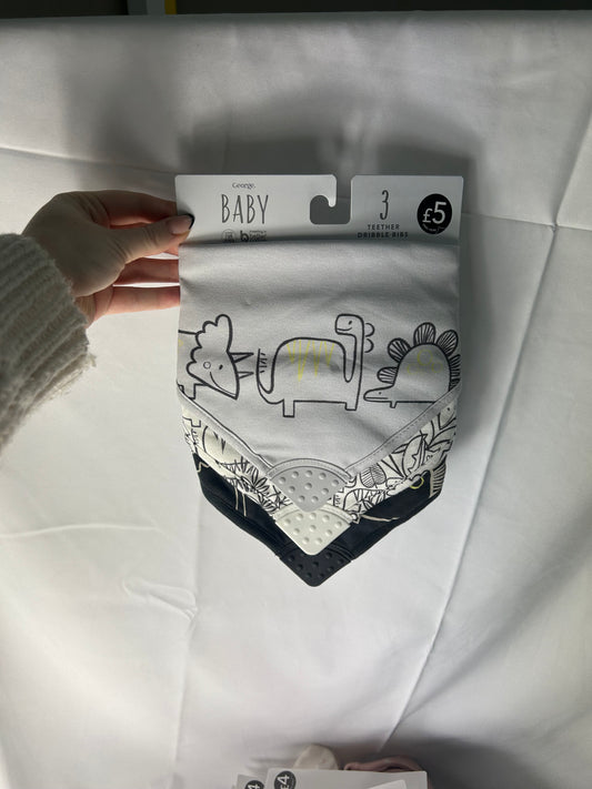 Kids Baby bibs x 3 George@Asda