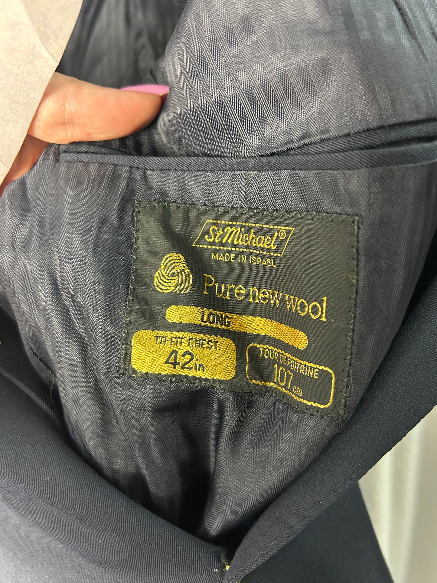 Men’s suit jacket - navy - size 42 inch