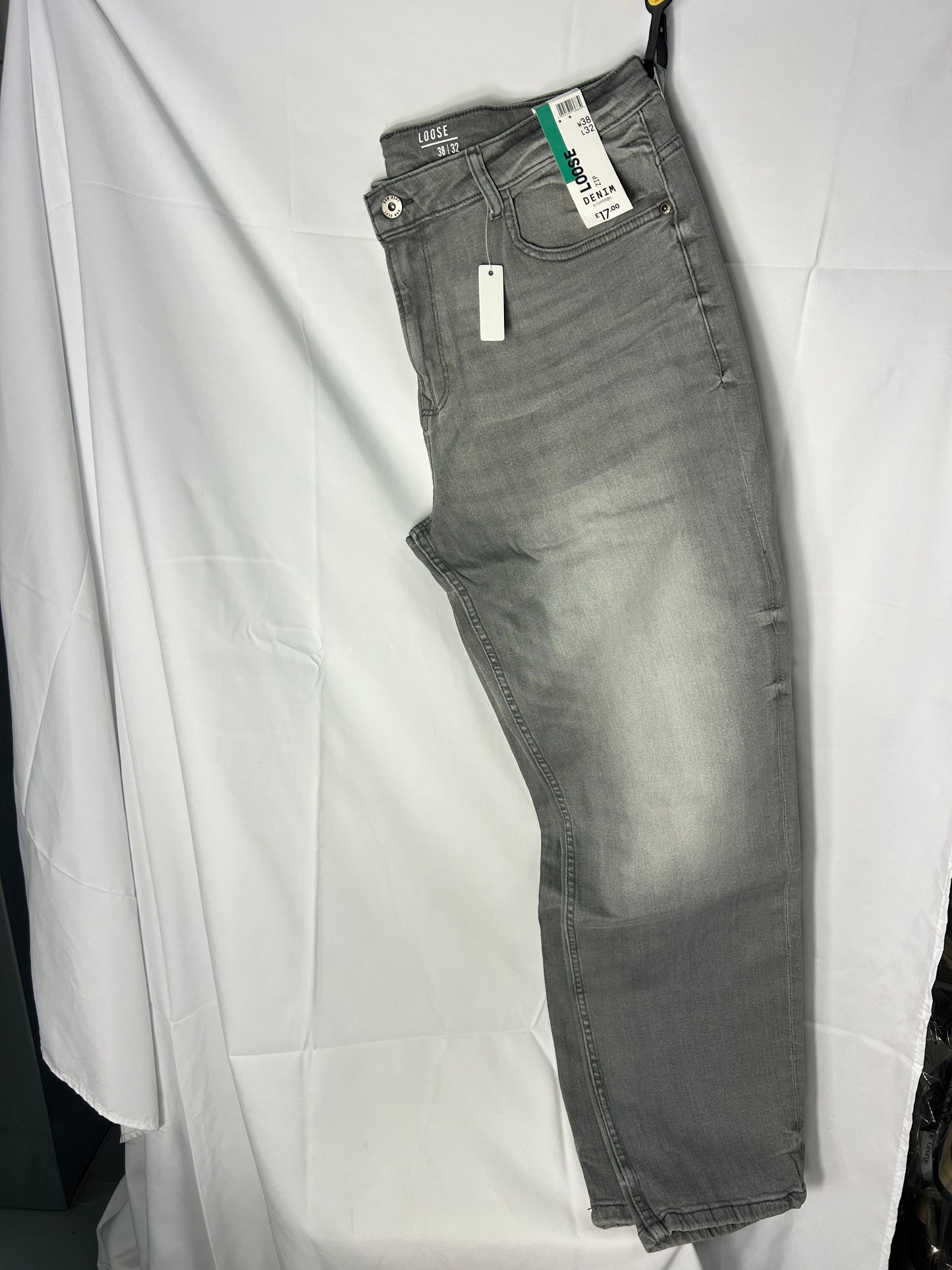 Men’s George@Asda grey loose jeans - size 38 inch waist, 32 inch waist -George@Asda