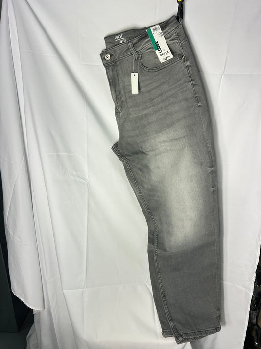 Men’s George@Asda grey loose jeans - size 38 inch waist, 32 inch waist -George@Asda