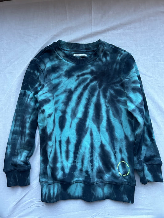 Kids 5-6 tie dye blue jumper