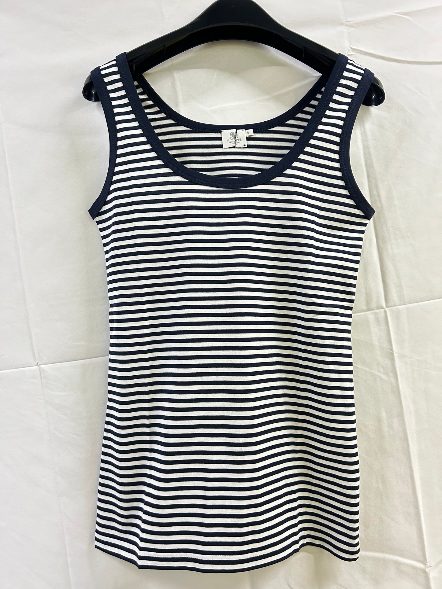 Ladies Size 6 Blue and White Sunspel Vest