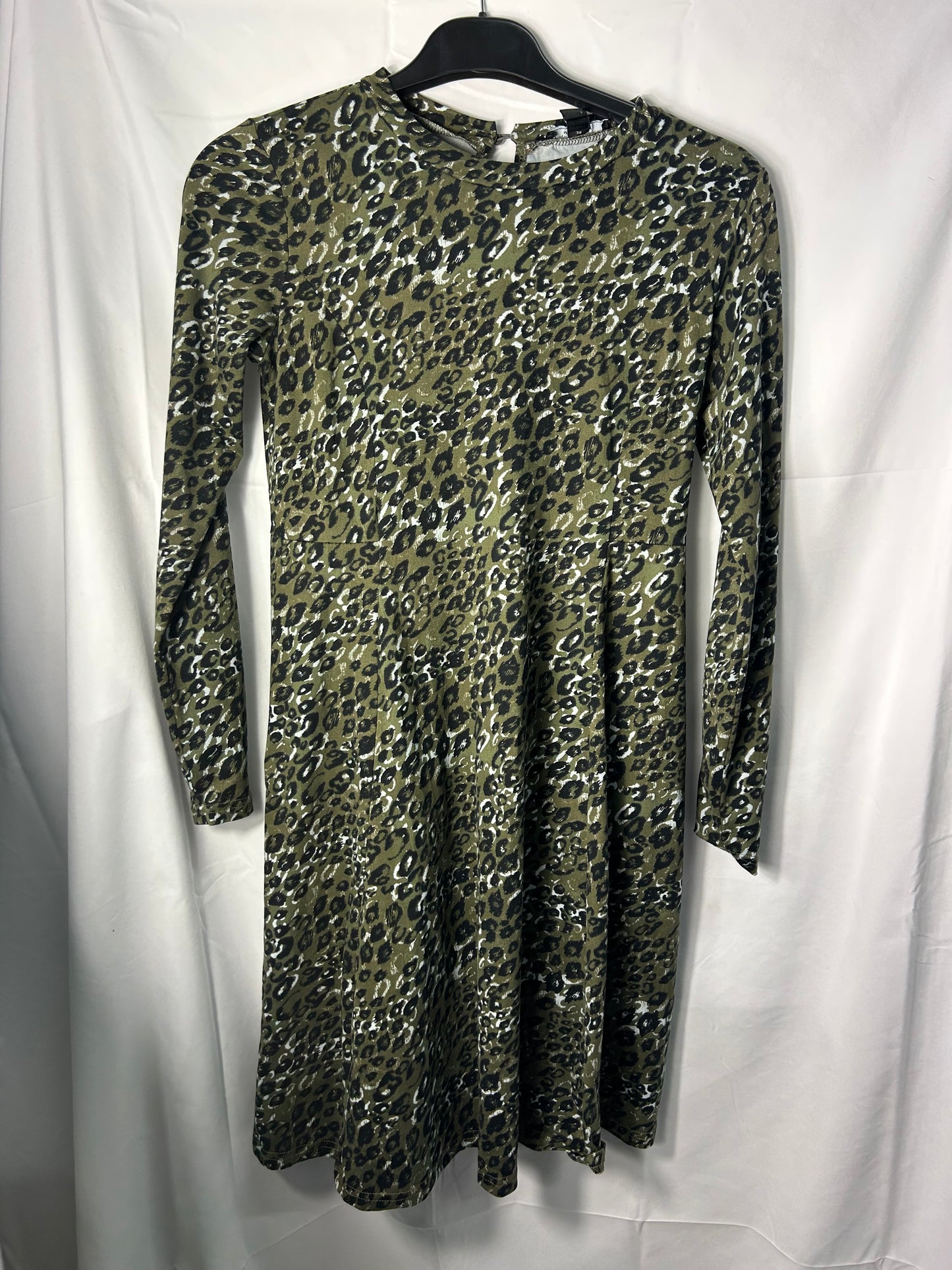 Ladies Maternity Dress - Size 8 - Green Animal print