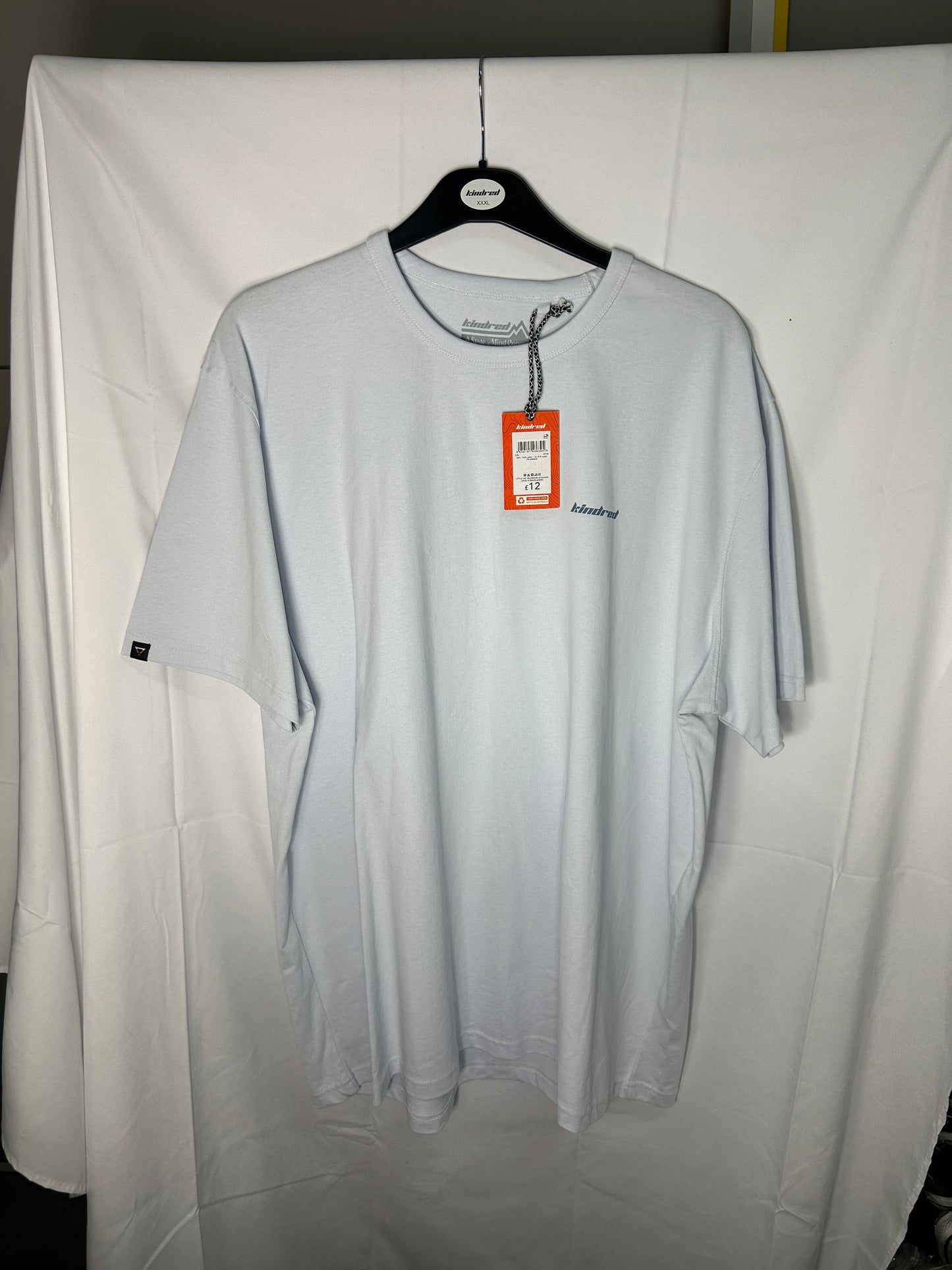 Men’s size 3XL - white T-shirt George@Asda