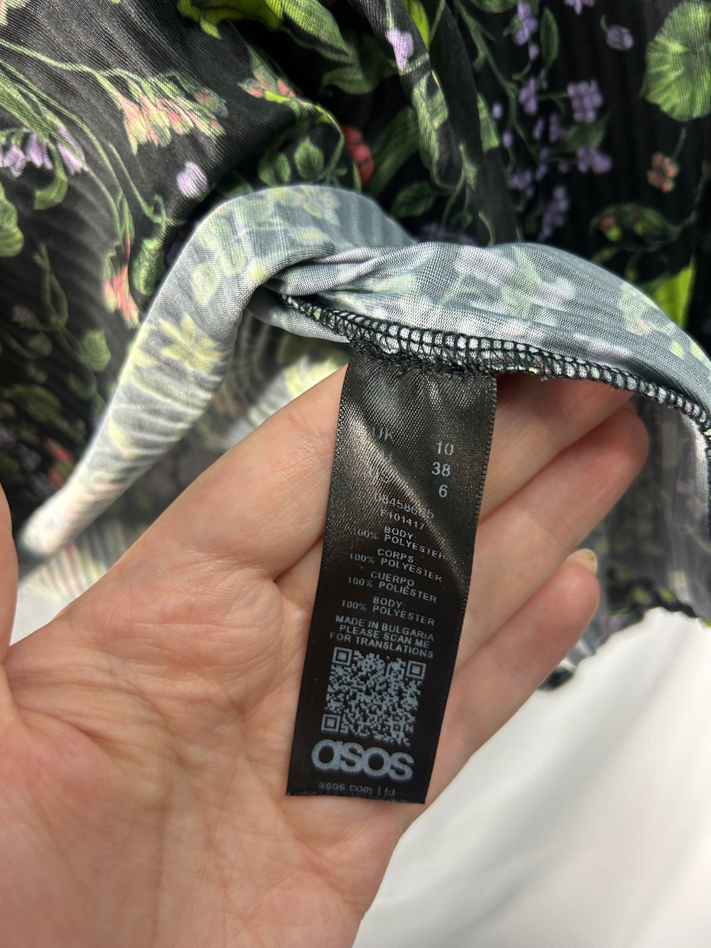 Ladies Maternity Top - Size 10 - Floral