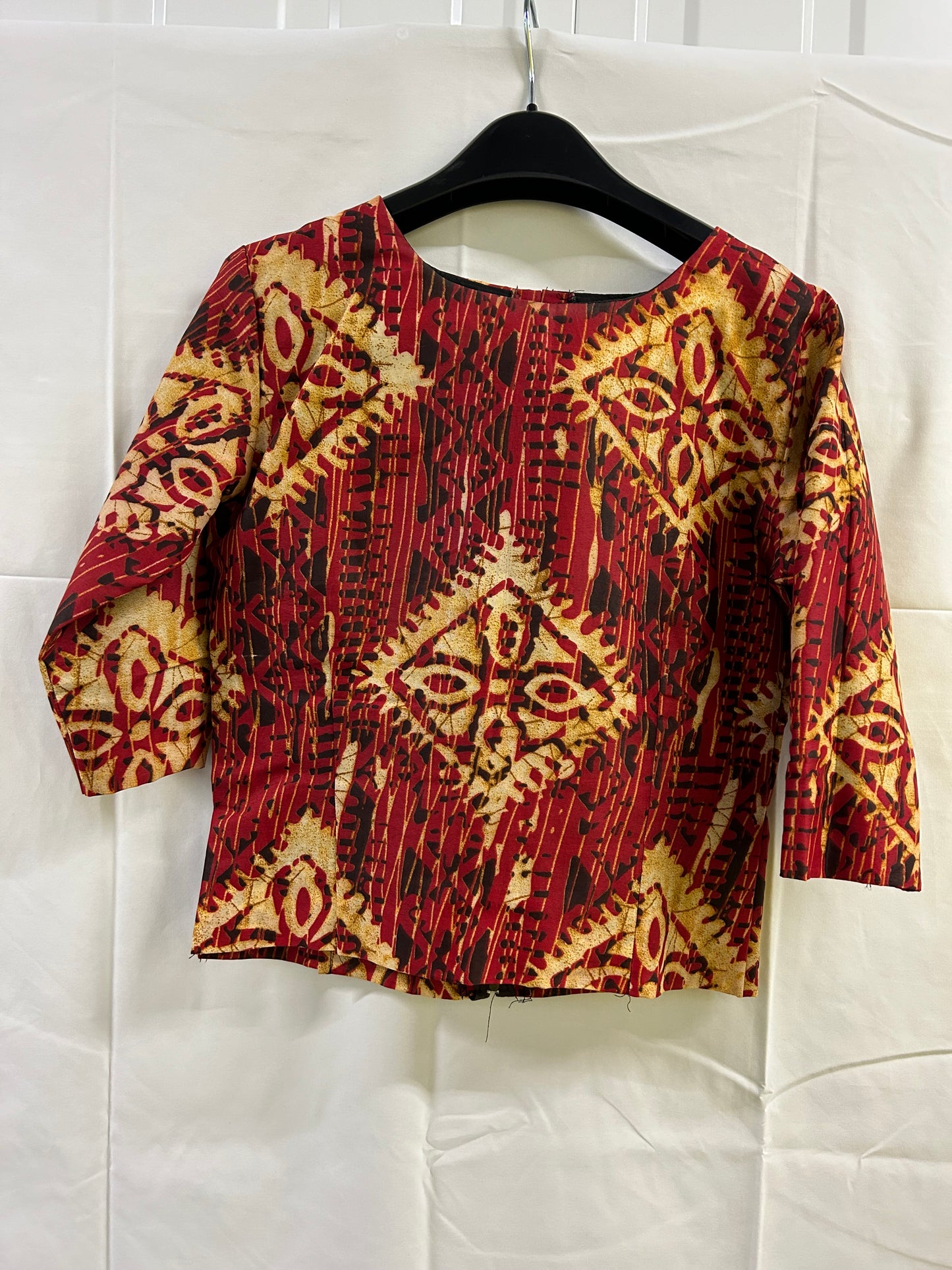 Ladies Size 10 - African Print Handmade Top - Red and Cream