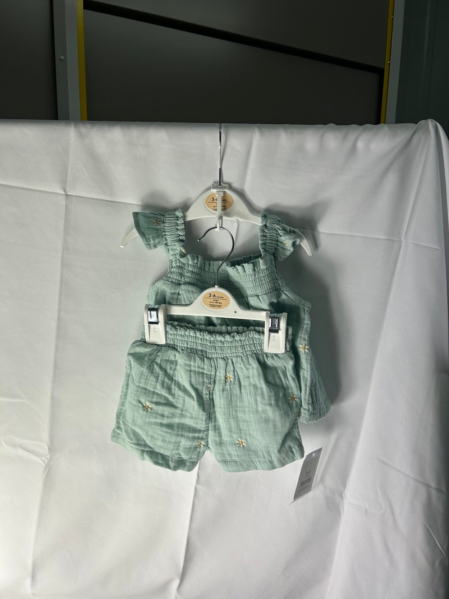 Kids 3-6 months - sage vest and shorts set George@Asda