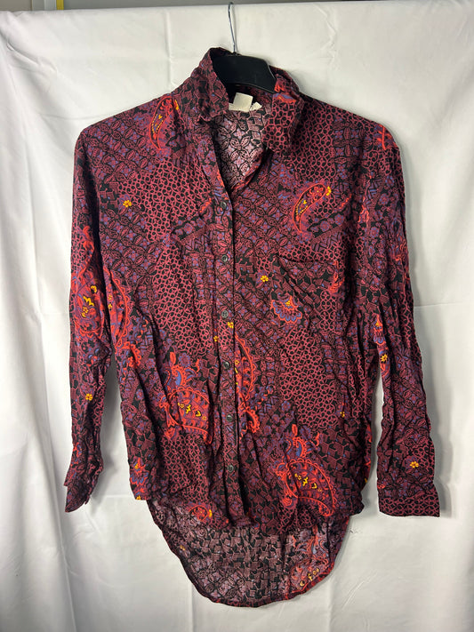 Ladies size XS - Red patterned shirt  “Staring at stars”
