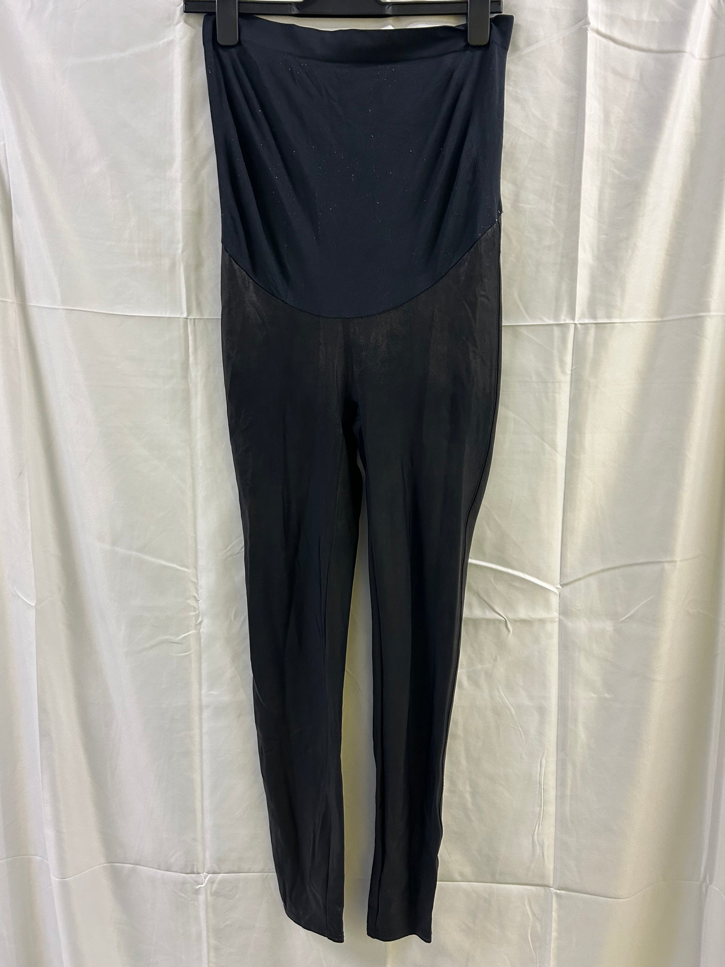 Ladies size Large Spanx Black Leggings Ladies