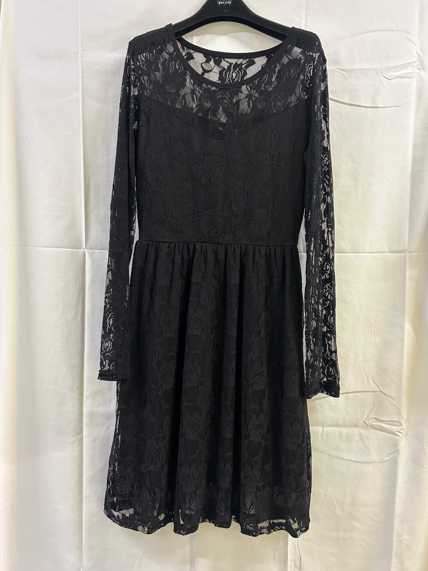 Ladies Size Large - 14 Plain Black Lace Dress