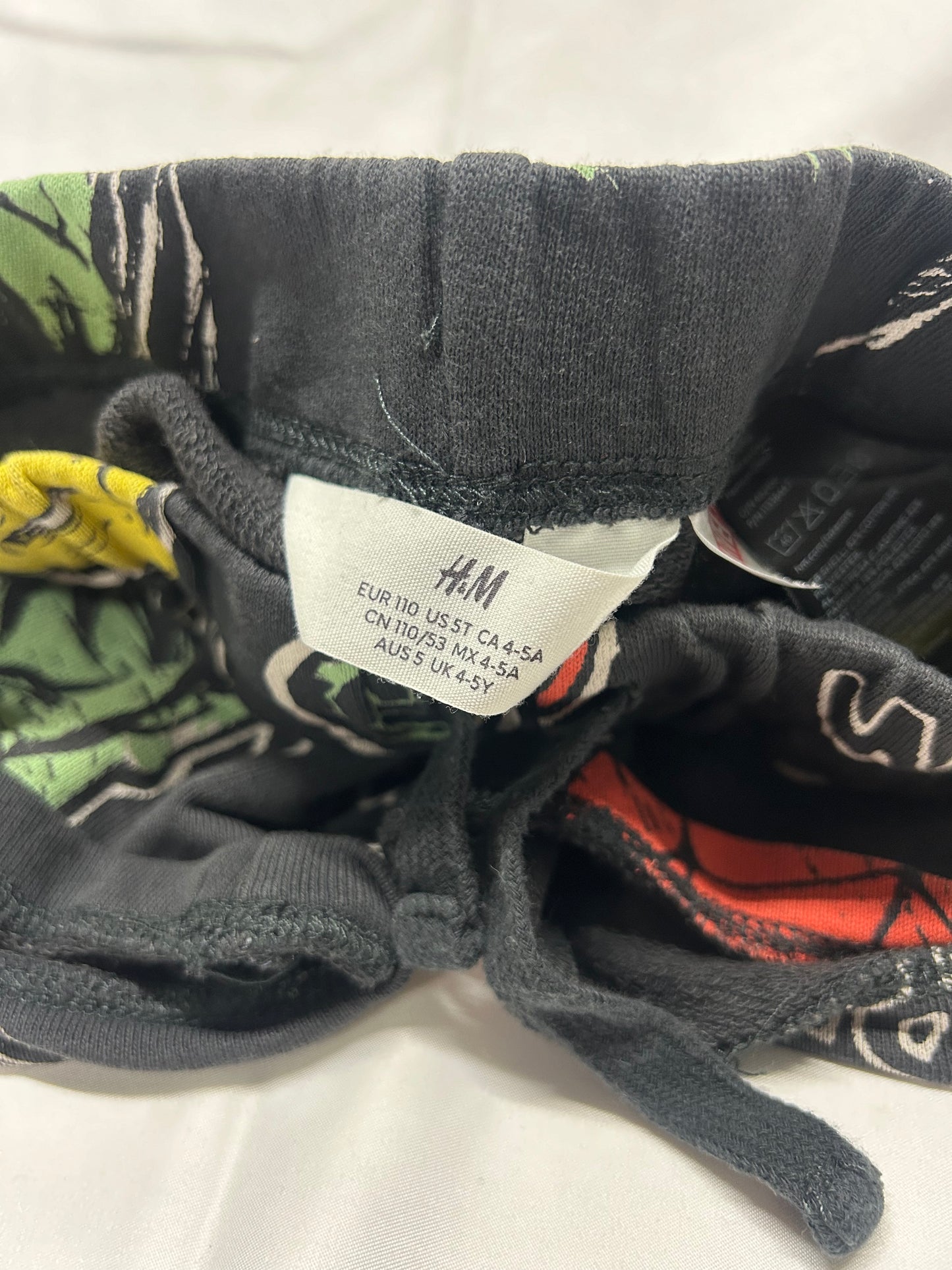 Kids 4-5 Marvel Black Shorts