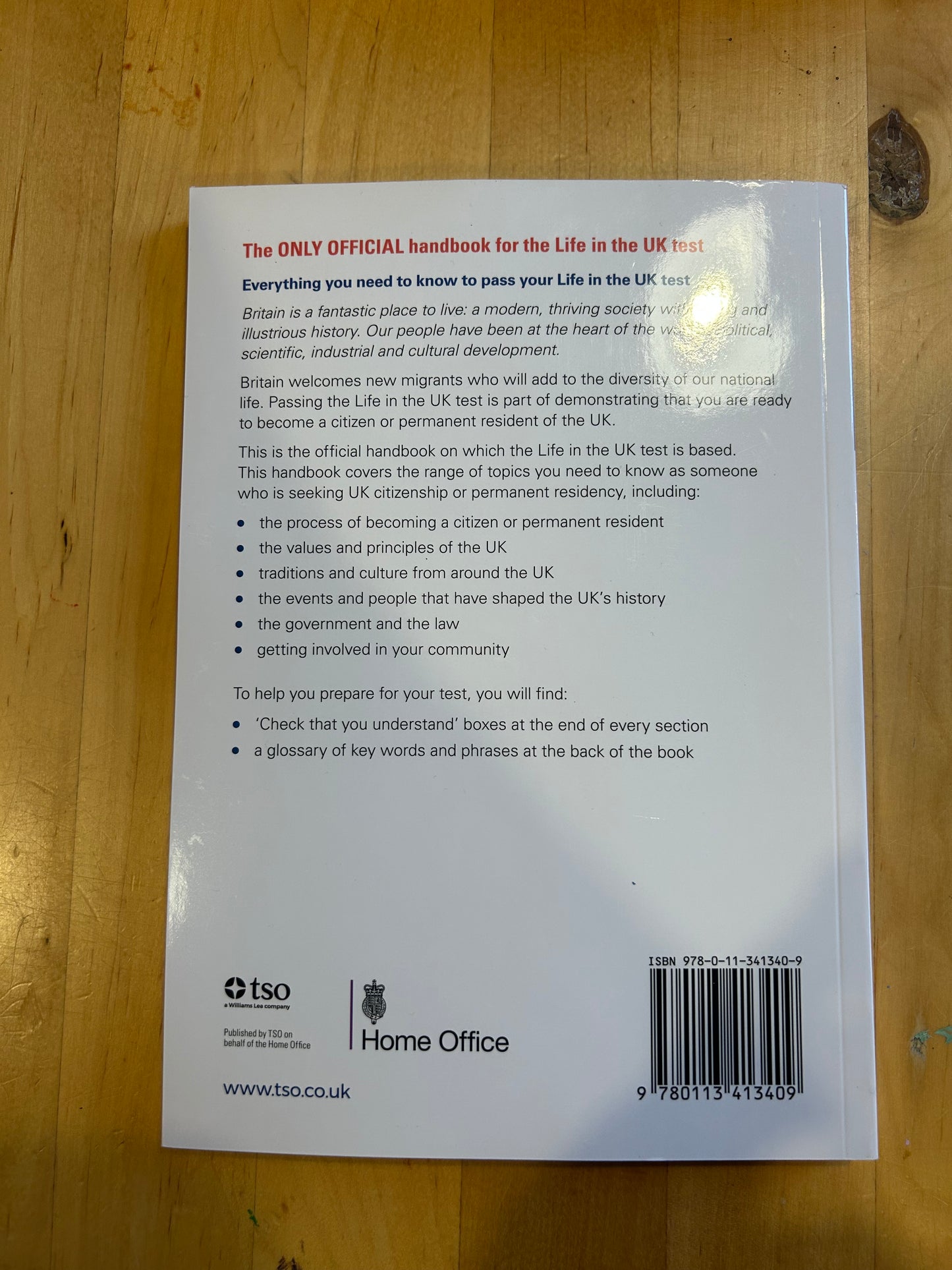 Life in the UK - Book Guide - A Guide for New Residents