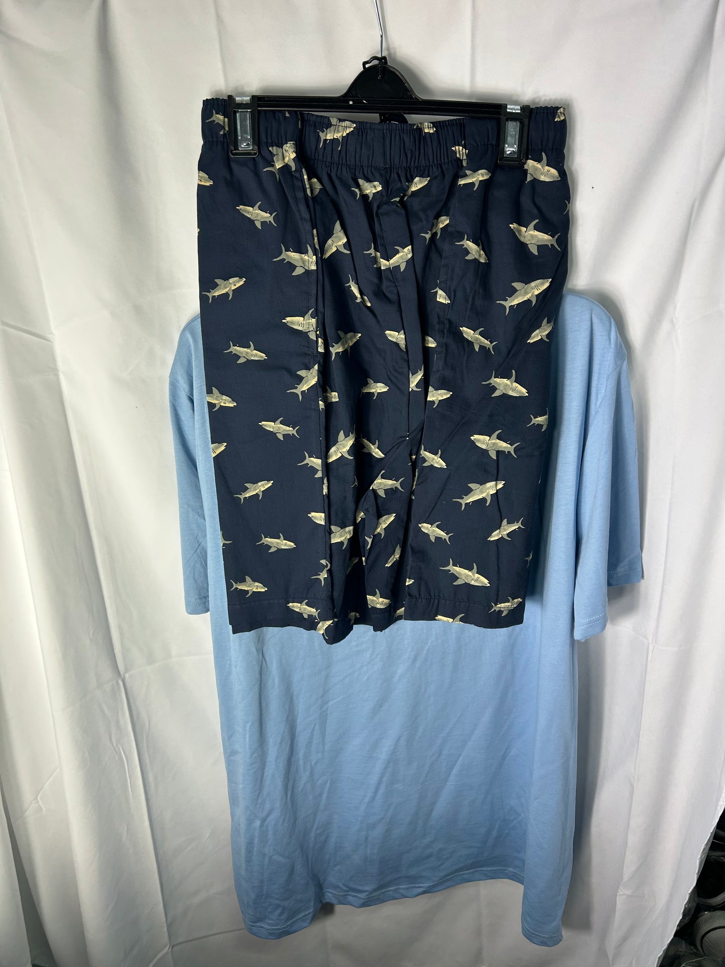 Men’s size 3XL - Pyjamas “Jawsome Dad” Shark George@Asda