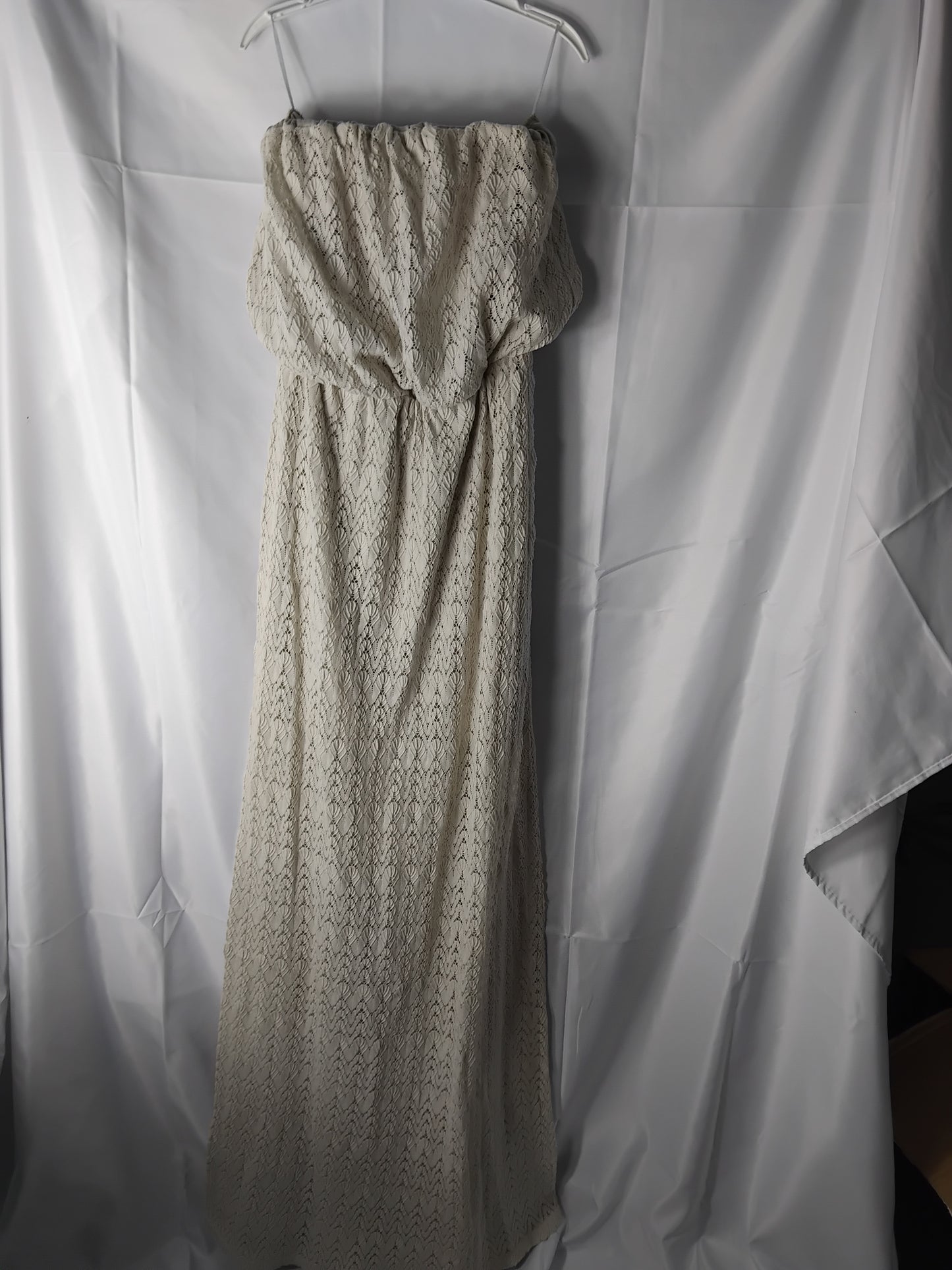 Ladies size 6 - New Look White Strapless Lace Dress