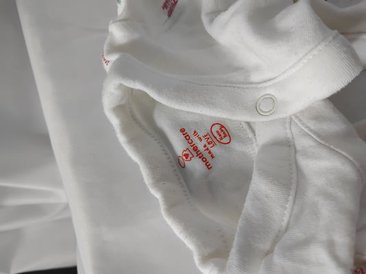 Babies (7.5lb / 3.4kg) Mothercare winter babygrow