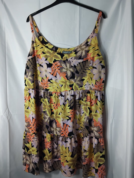 Nutmeg Ladies Short floral dress - Size 20