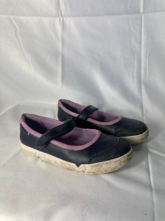 Kids Black purple shoes - Size 11