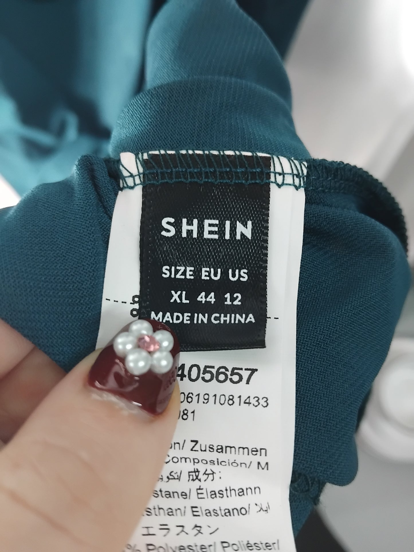 Ladies Shein Green formal dress - Size XL (16)