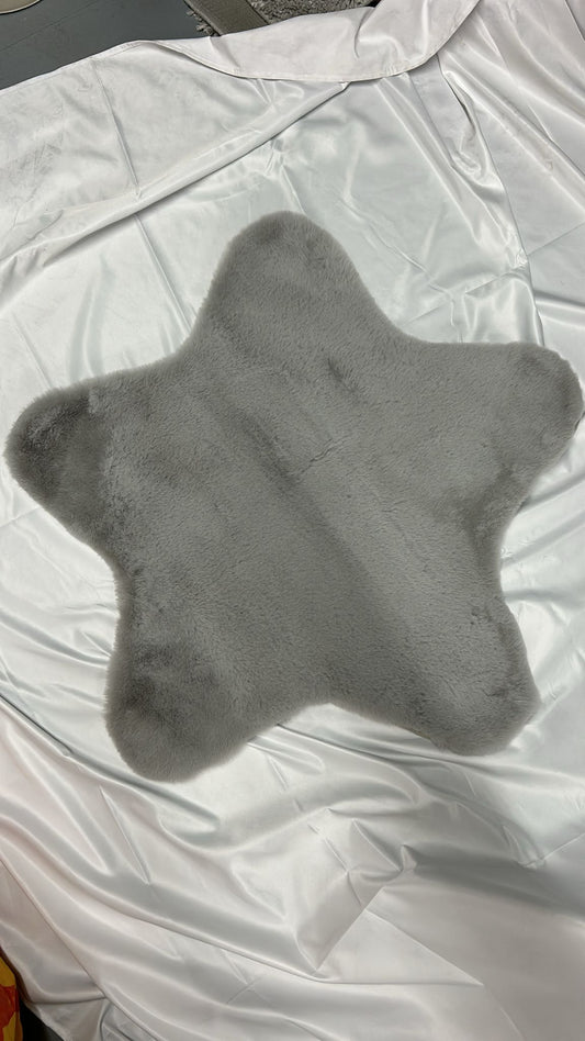 Rug grey star