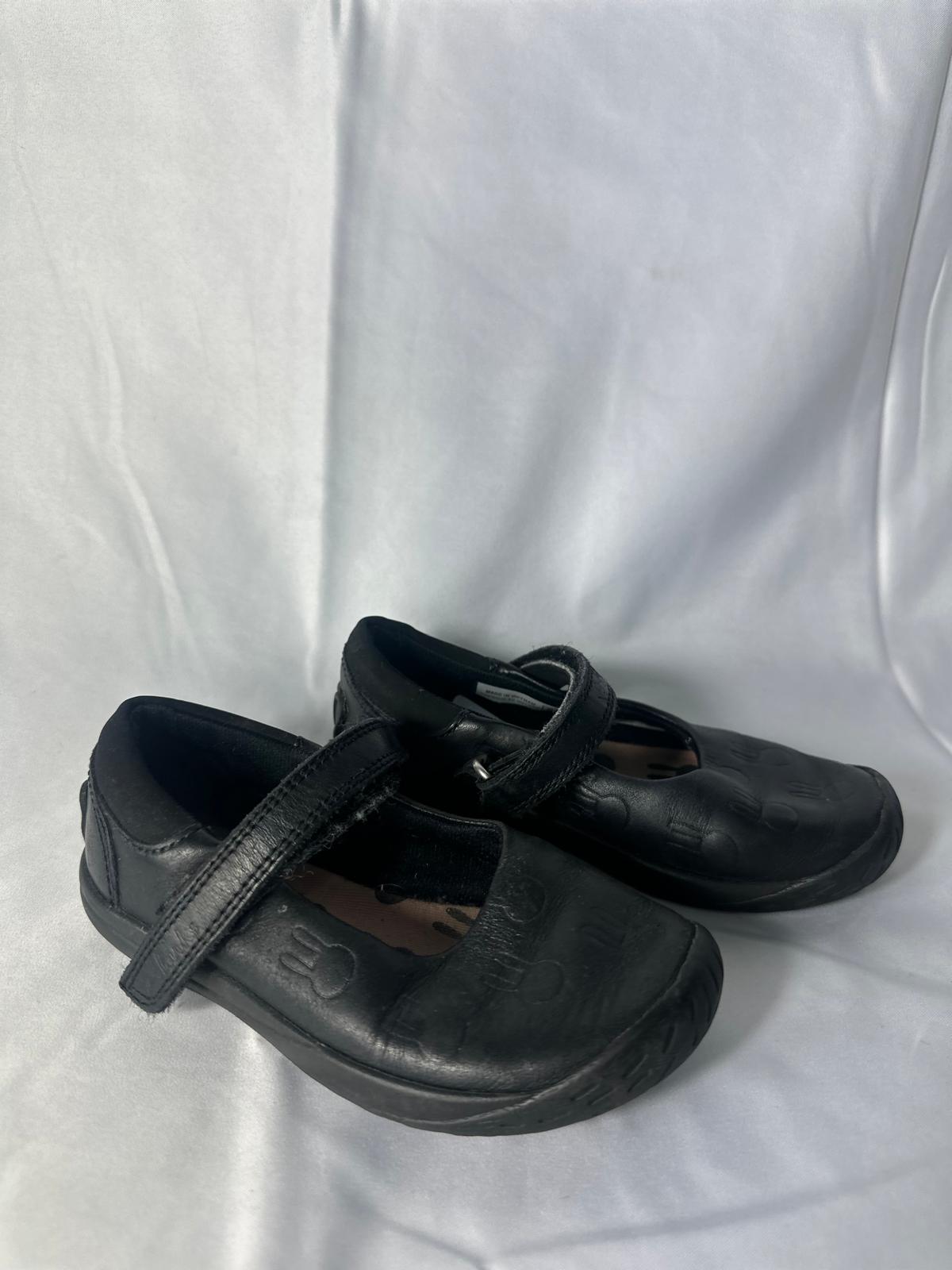 Kids Black School Shoes - Size 7½