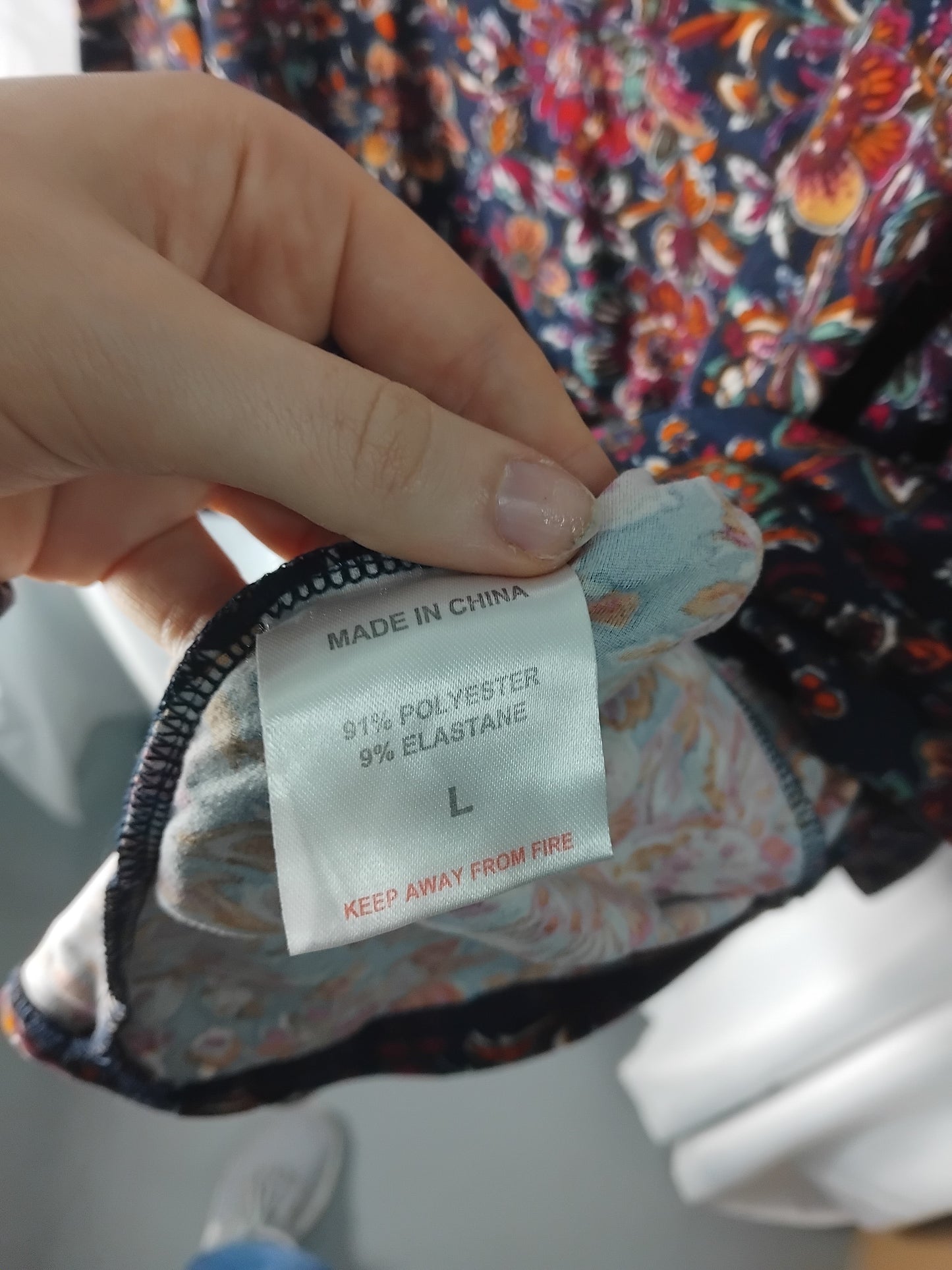 Ladies top Emilia floral blouse - Size L