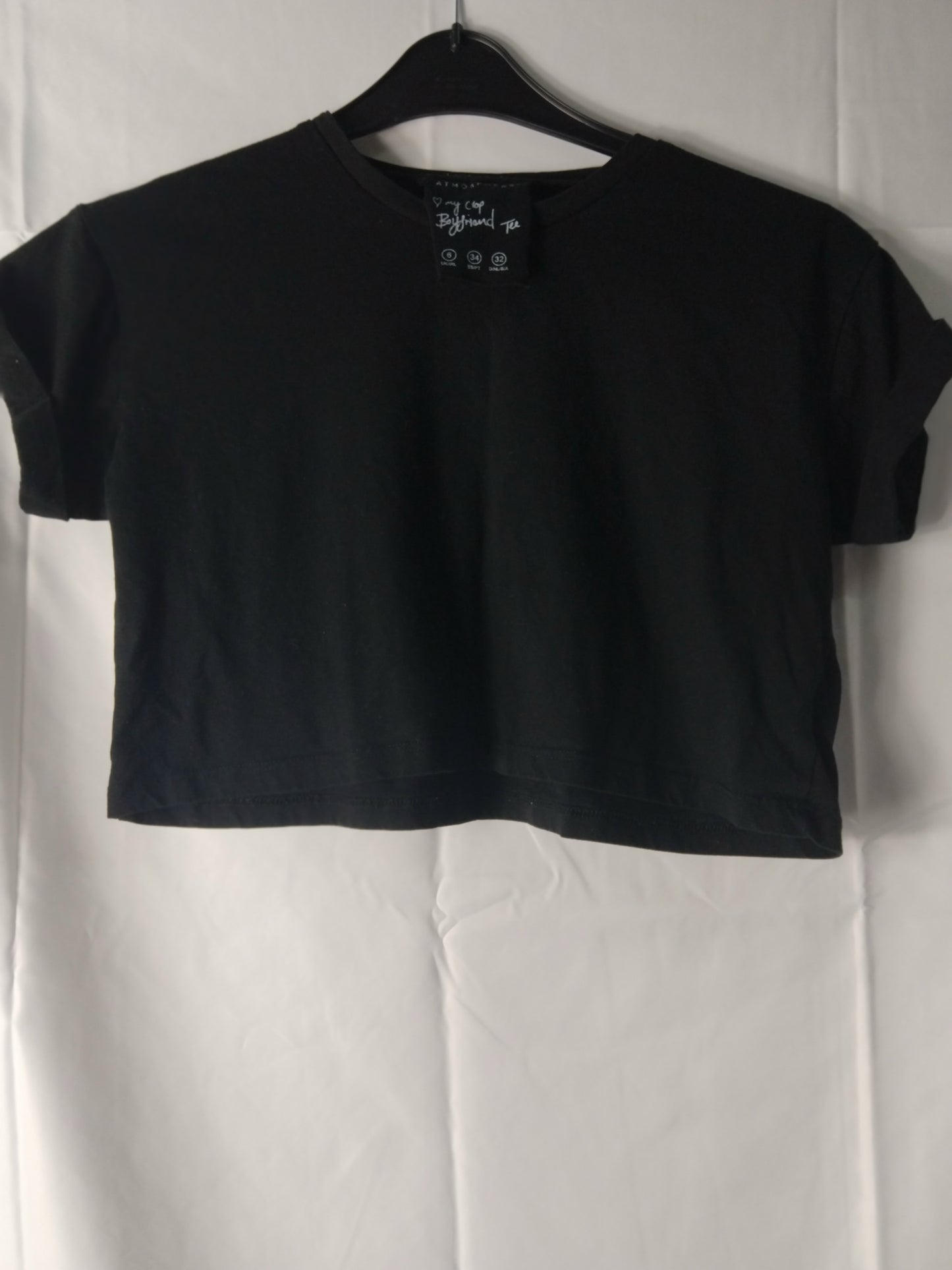 Ladies Atmosphere Cropped black t-shirt - Size 6