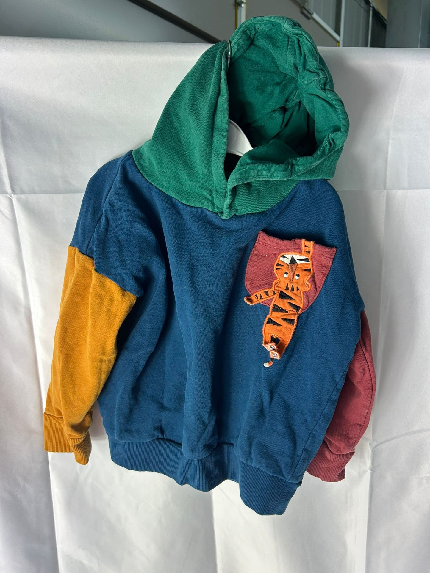 Kids NEXT Jumper blue colour block Tiger - Age 4-5 Years