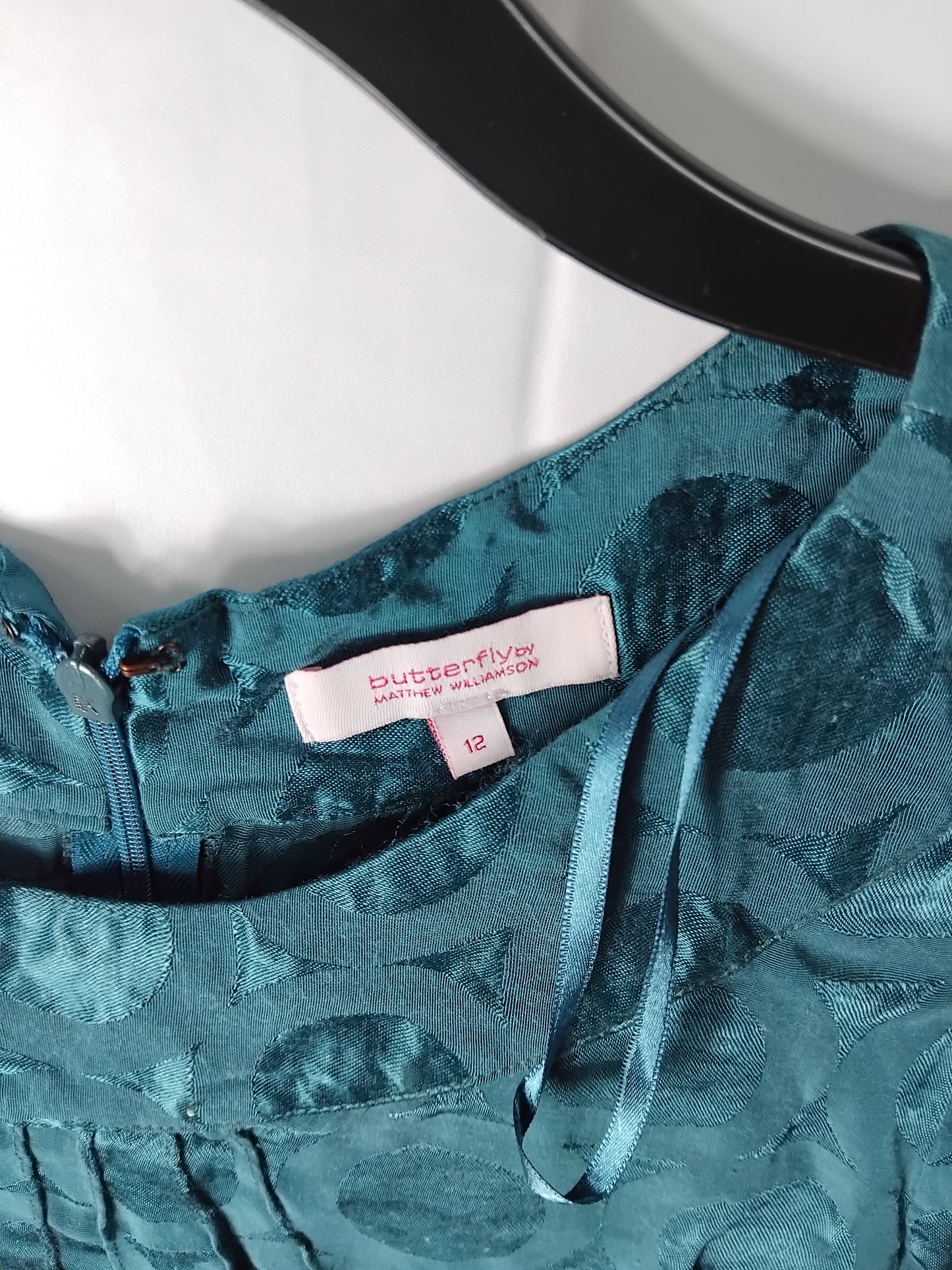 Ladies top - Butterfly blue circles top - Size 12