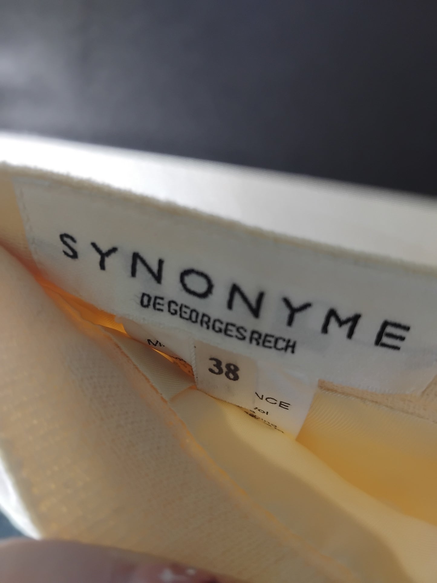 Ladies Synonyme Cream Skirt - Size 10