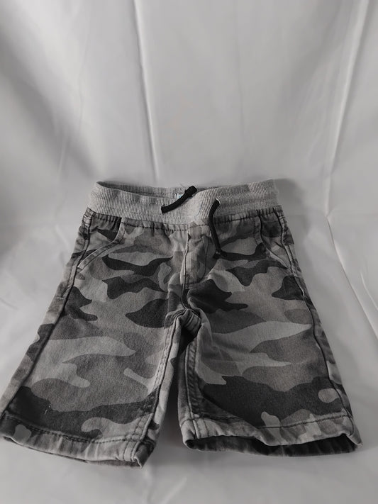 Kids age 2-3 years Primark grey camo shorts