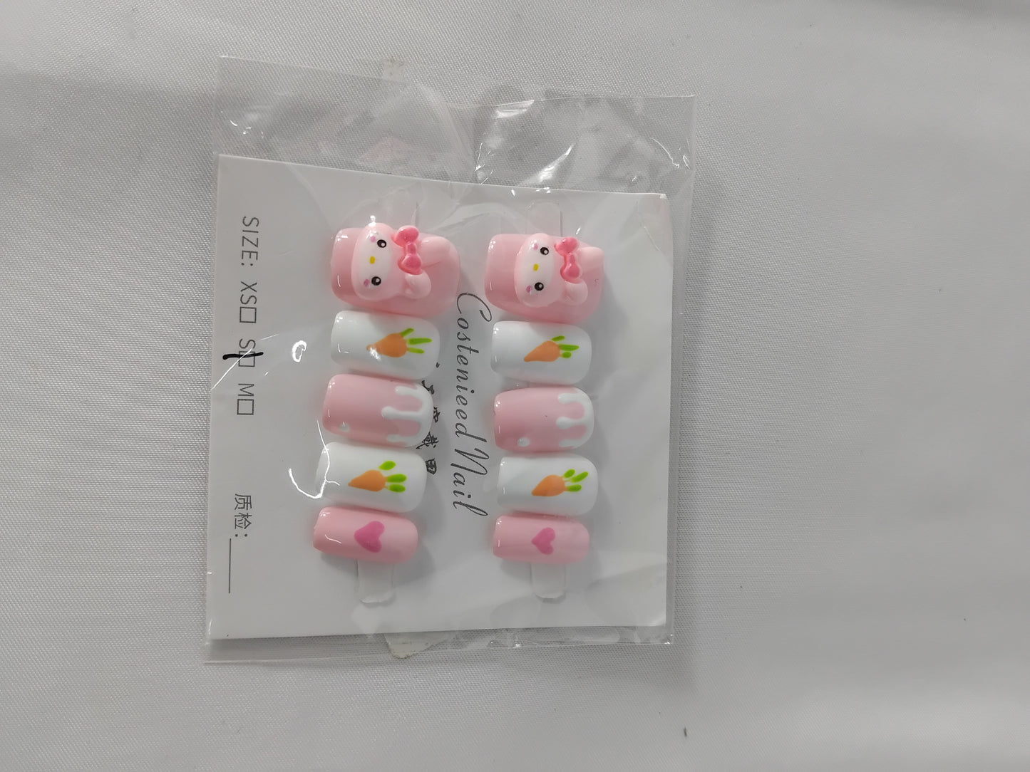 False nails - Mixed Designs - Size Small (teenager / young adult)